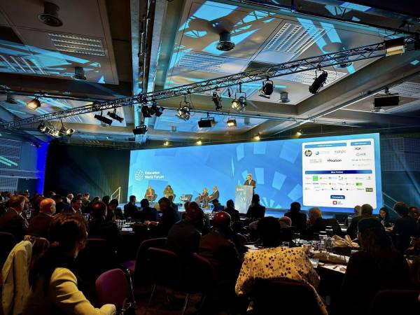 Чи можлива стабільна освіта в часи потрясінь: 7 уроків The Education World Forum - INFBusiness