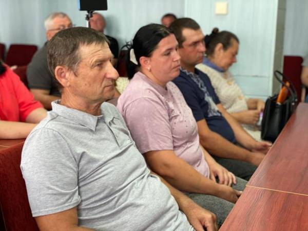 Рідним шістьох воїнів із Рівненщини вручили їхні посмертні відзнаки - INFBusiness
