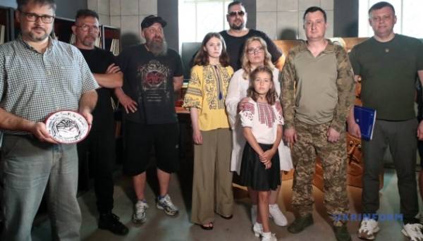 У Києві розпочалися зйомки документального проєкту про ментальне відновлення військових - INFBusiness