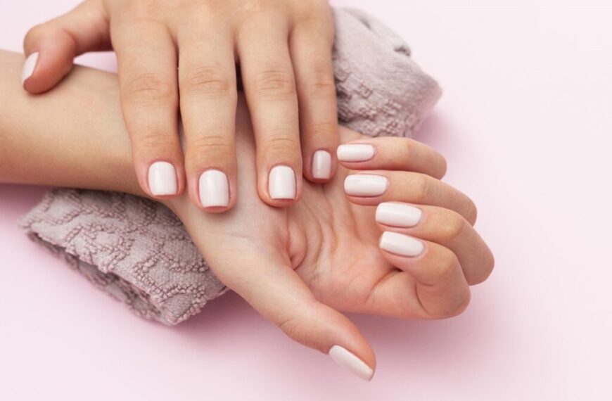Неякісні гель-лаки для манікюру: чим може обернутися «економія»