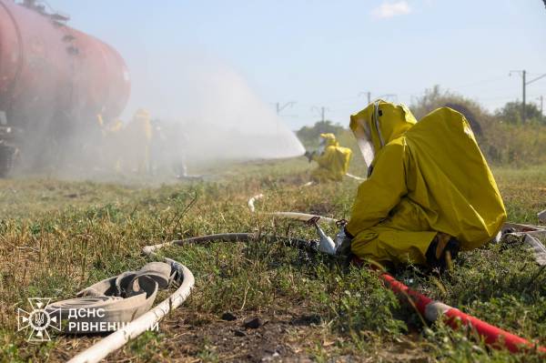 На Рівненщині рятувальники відпрацювали дії під час надзвичайних ситуацій - INFBusiness