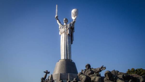 У Музеї війни презентують виставковий проєкт «Монумент» - INFBusiness