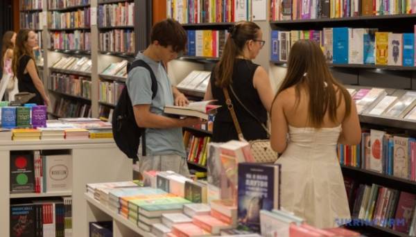 Оголошений короткий список літературної премії «Зустріч» - INFBusiness