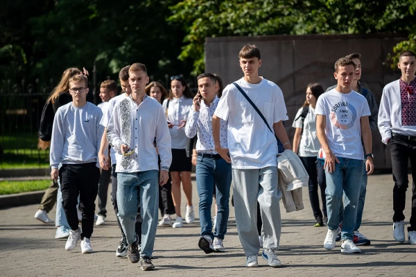 Львівський діалект - як цікаво описати 1 вересня та як святкують у Львові День знань - INFBusiness