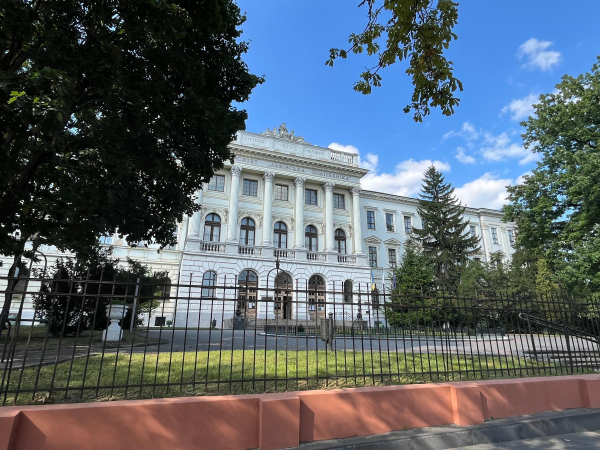 Вступна кампанія 2025 на контракт - розпочався додатковий набір абітурієнтів - INFBusiness