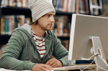 Міністерство освіти і науки ініціювало пілотне загальнонаціональне дослідження серед студентів університетів відносно їхнього навчального досвіду та рівня задоволення ним. Міносвіти запитує другокурсників про їхній навчальний шлях - INFBusiness