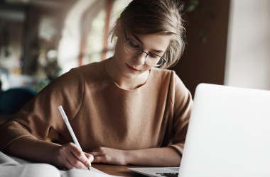 ЗНО з літератури: стислі виклади всіх творів за програмою - INFBusiness