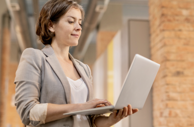 У Раді обговорюють варіант підвищення тижневого обсягу роботи вчителів. - INFBusiness