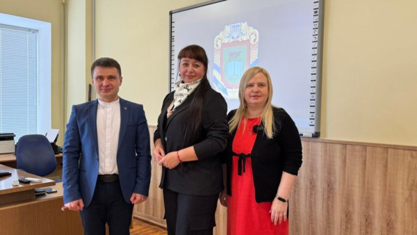 Основні тези Штучний інтелект навчає: У Кропивницькому університеті – ШІ-викладач - INFBusiness