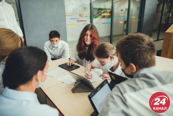 Чому педагоги не оцінюють домашку: пояснення вчительки