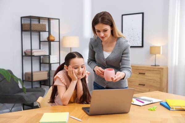 Миколаївські школи переходять на онлайн-формат.