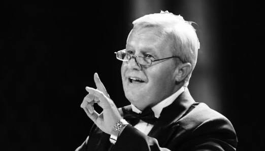 Ужгород втратив знаного диригента, народного митця України Володимира Співака: пішов з життя.