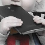 Як відірвати дитину від гаджетів: хитрість, а не заборона