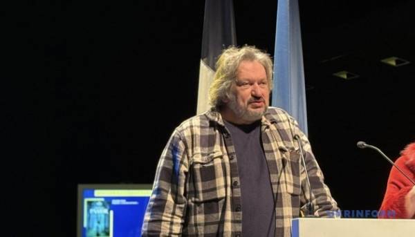 Троїцький пропонує системний культурний наступ України на Захід для зміни «повідомлень».