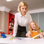 Освіті вкрай необхідні професіонали: чому юні не прагнуть бути педагогами