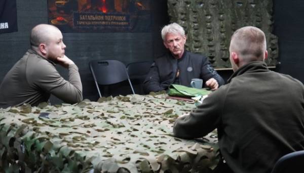 Пенн провідав воїнів “Спартану” з 3-ї бригади.