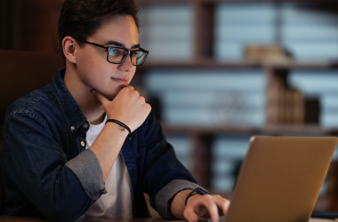 Майбутні докторанти: реєстрація на іспити через приймальні комітети університетів.