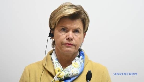 Очільник латвійського МЗС розлючений участю Росії у Венеційській бієнале: Це ризикована легітимізація агресора