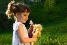 Дитинство, дитинство, ти куди біжиш?