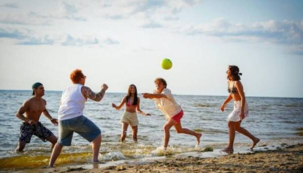 Представили офіційний плакат ромкому «Поклик душі»