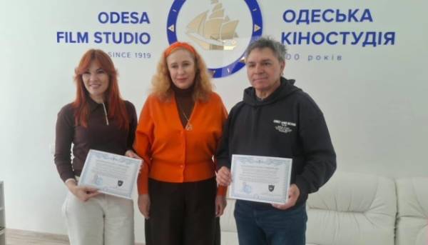 Маріупольська драма, що переїхала до Ужгорода, працюватиме з Одеською фільмостудією.