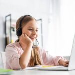 Дві обласні столиці: навчання переходить в онлайн.