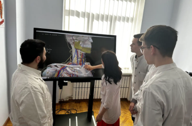 Інтернатура, новаторство та глобальна експертиза: причини вибору абітурієнтами Медико-соціального університету