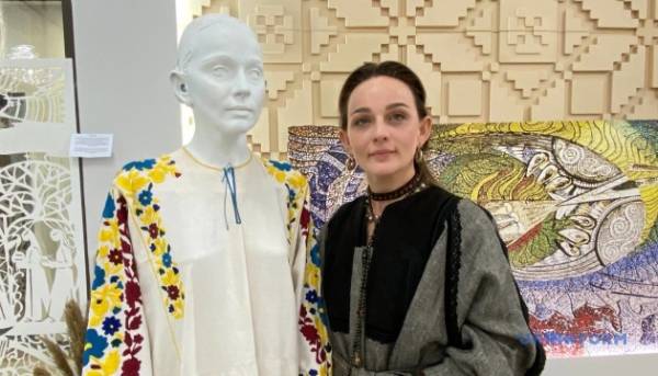 Колекціонерка розповіла, що в Україні було більше ста методів вишивання, але значна частина з них загубилася.