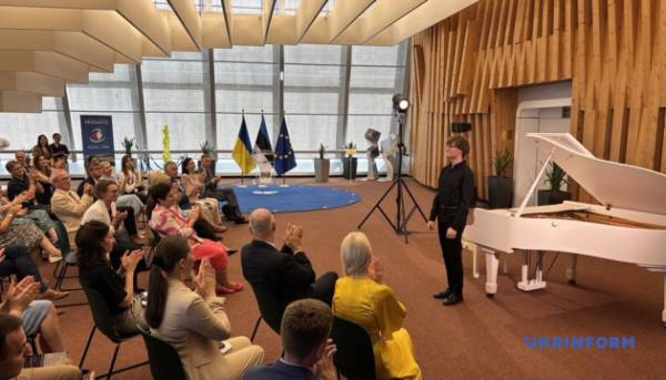 На концерті в Раді Європи виступив 17-річний український піаніст Гавриїл Сидорик.