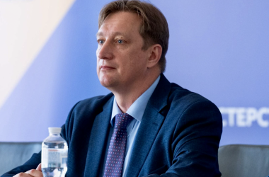 Глава міністерства повідомив, що реформи будуть втілені після обговорення з громадою.