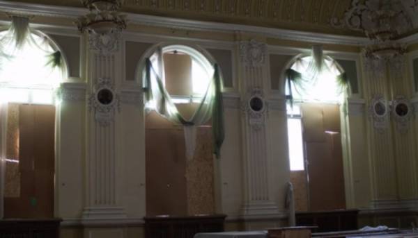 ЮНЕСКО допоможе Харківській бібліотеці Короленка відновити пошкоджені атаками РФ будівлі
