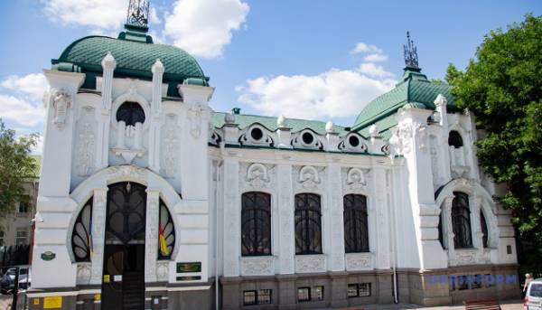 Історії та факти краєзнавчого музею в Кропивницькому: модернізований виклад