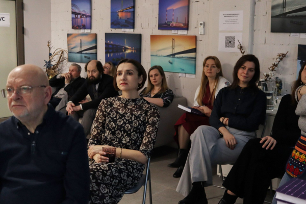 Мирослав Маринович під час розмови