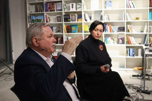 Приміщення, де відбувалася зустріч