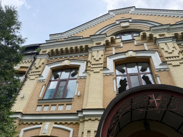 Книжкові видавництва втратили третину річного накладу через літню кампанію