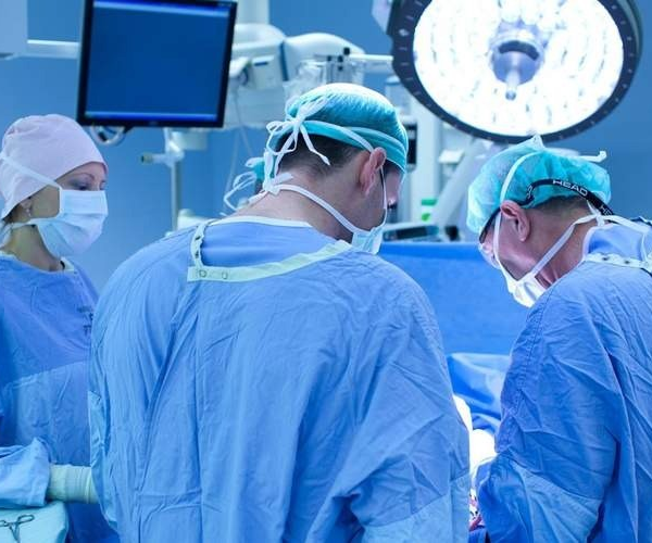 Малоінвазивні підходи в хірургії: що важливо знати пацієнту